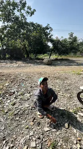 Jadilah kuat disaat lemah. Jadilah pemberani disaat takut. Dan jadilah rendah hati disaat diatas segalanya #fyp #berbagiituindah #mangdonat #pejuangrupiah 