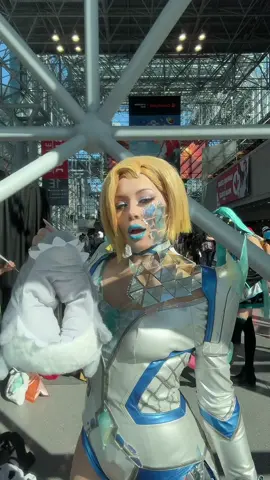 I bought a random ahh shark plush… why does it look kinda sussy #marvelrivals #labubu #24kgoldlabubu #emmafrost #jeffthelandshark 