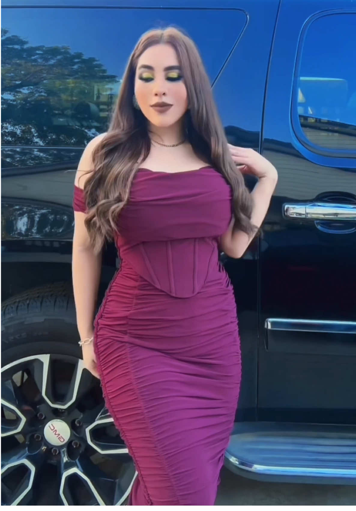 #CURVY #CURVY #DREES #SEXY #CURVY 😍😍😍😍😍