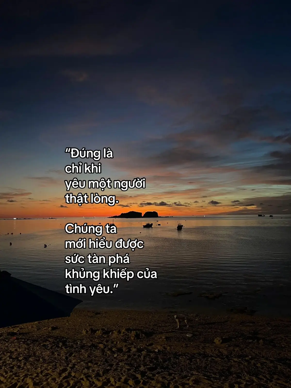 “Đúng là chỉ khi yêu một người thật lòng. Chúng ta mới hiểu được sức tàn phá khủng khiếp của tình yêu.” #xuhuongtiktok #viraltiktok #tamtrang #fyp 
