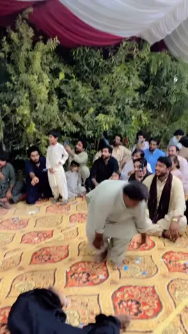 😂😂#trendingsong #foryou #vrilvideo #balochtheam🔥 #hyeeeee________🙈🔥😘❤️😜 #song #funny😂😂 #video #plzviral🥺🥺🙏🙏foryoupage @🥷🏻 𝑺𝑨𝑹𝑫𝑨𝑹 🥷🏻 @dilljanbaloch-77 