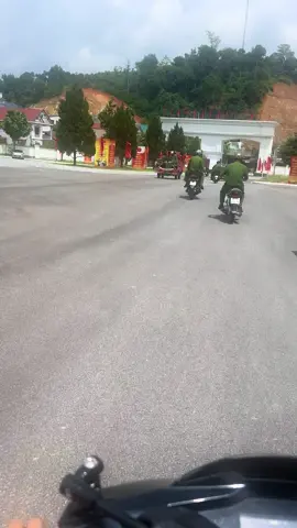 người nói chờ bạn về giờ sao rồi ….! #xuhuong #viral #canv #congan 