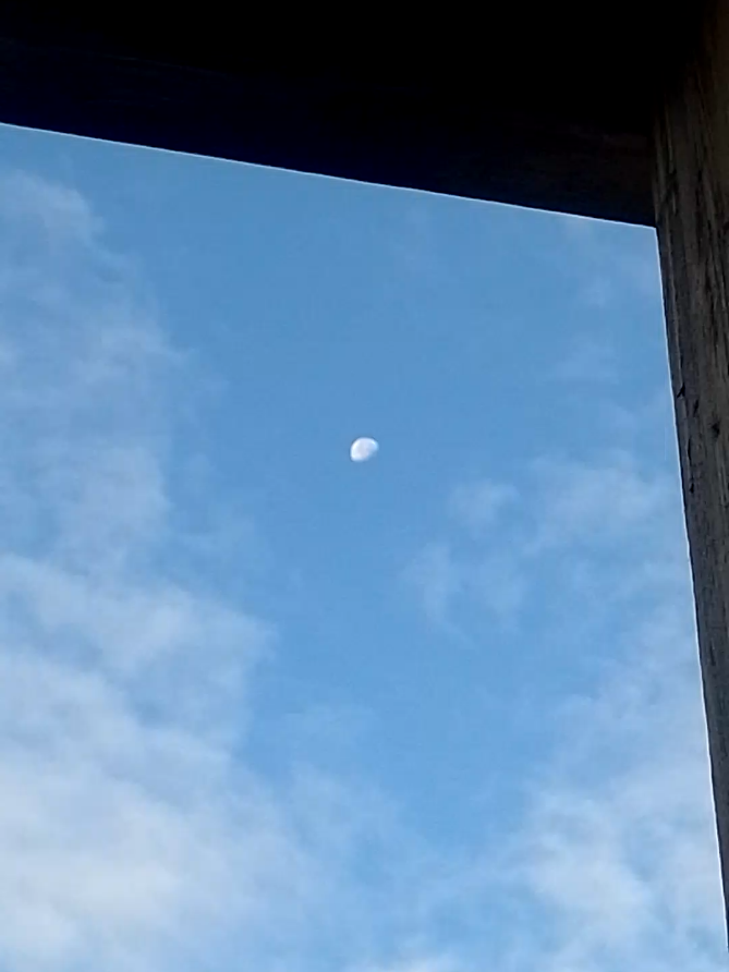 #vanillasuniverse42 #savetheheaven #wolkenaufkniehöhe #bayern 