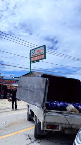 Depan st mart sungai tambang#kecelakaan #kecelakaanmobil 