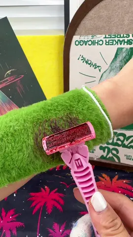 And it is waterproof!💧#bikinitrimmer#bikinishaver #electricbikinitrimmer #ttshop #trending #Fashionweek #Fallfreshness #TikTokShopRestock