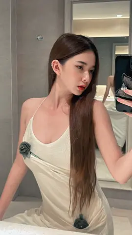 Laura🥵#laurazhipora #CapCut #viral #fyp #jj 