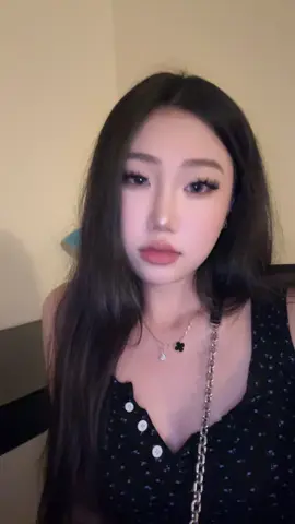 nước mắt e lại zơi vì a đấy #xh 