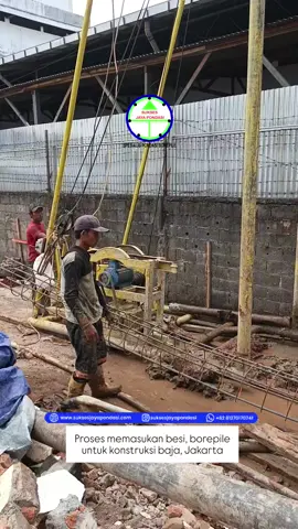 👷 Proses memasukan besi 📏 Diameter : 40 cm | Kedalaman : 7 meter 📌 Proyek pembuatan pondasi untuk Konstruksi Baja 📍 Lokasi Proyek Jakarta Utara Kami menerima pekerjaan pondasi borepile dan strauss pile berbagai jenis proyek mulai dari perumahan, gedung bertingkat, ruko, gudang serta insfratruktur lainnya. Kami siap membantu serta melayani kebutuhan anda dengan SDM yang kami punya tentunya profesional di bidang ahlinya dan berpengalaman. 📞 Konsultasi gratis : 0812-7017-0741  🌐 Cek info selengkapnya di : www.suksesjayapondasi.com #borepile  #borepileindonesia  #jasaborepile #proyek  #borepilejakarta