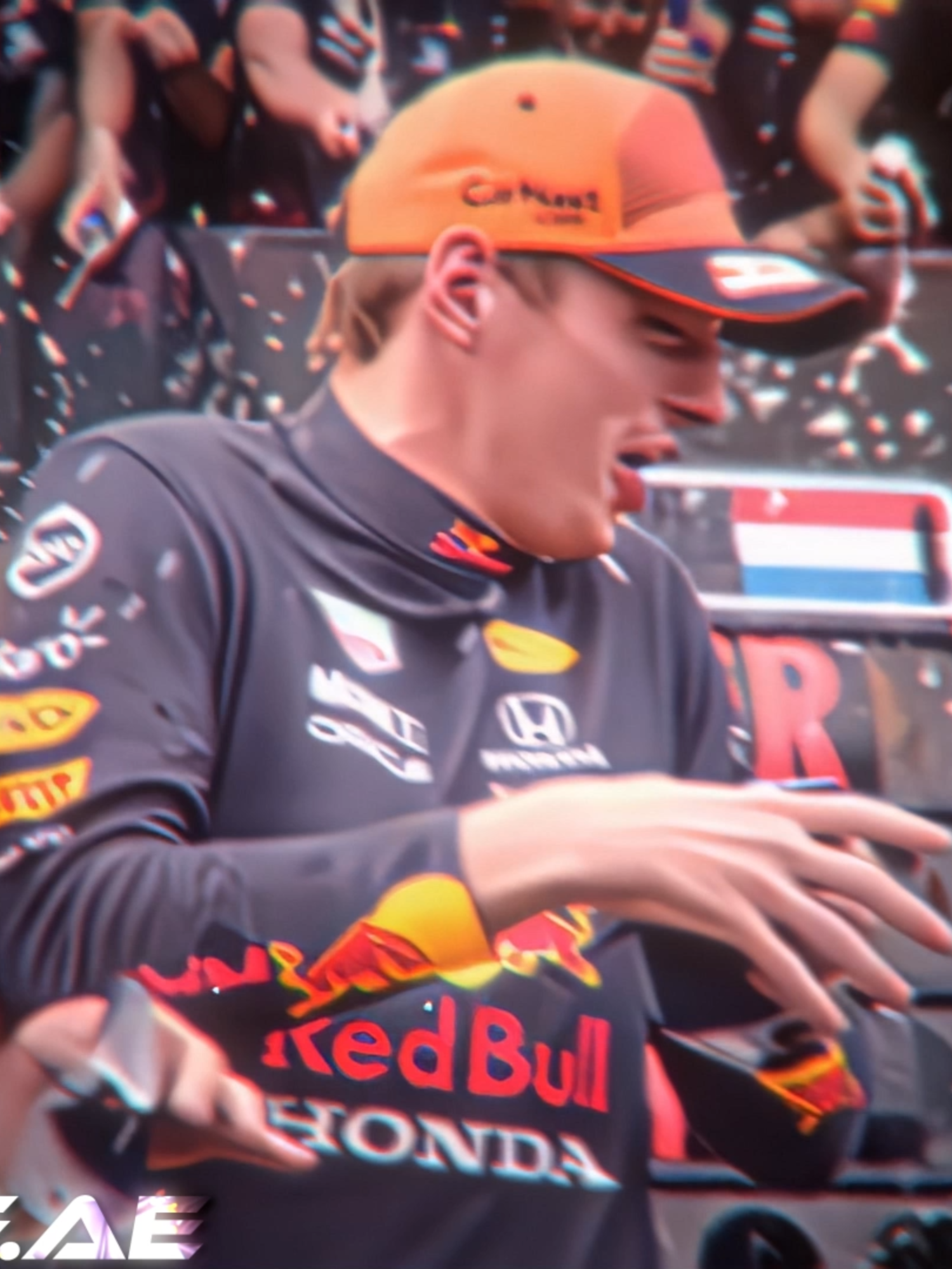 Simply lovely #f1 #formula1 #tiktokf1 #maxverstappen #lewishamilton #viral #f1edit #f1edits #foryou #goviral #redbullracing #viraledit