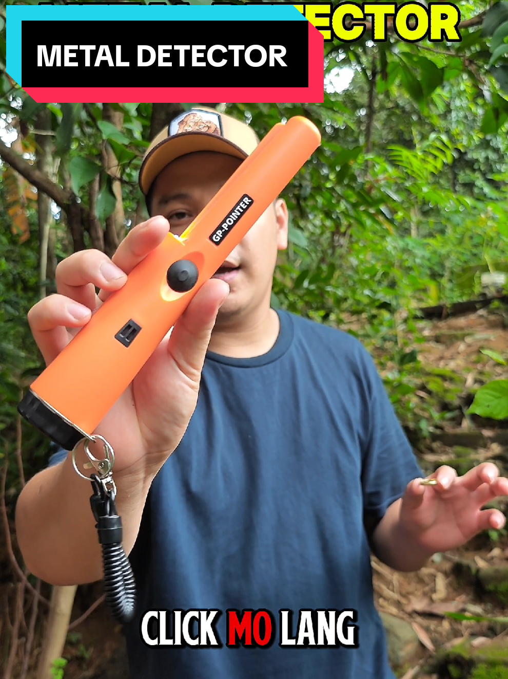 High Sensitivity Handheld Metal Detector! Portable & Reliable Ideal for treasure hunting, and locating hidden metals. Lightweight, durable, and easy to use for professionals and hobbyists alike. #metaldetector #goldprospecting  #treasurehunting #relichunting  #metaldetecting 