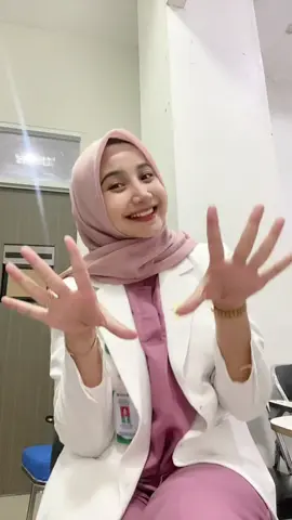 😖🫴 #apoteker #apotekermuda #internship 