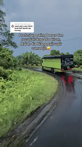 Membalas @sweety_caca supir apa yg kau.kenal itu nona 🤣