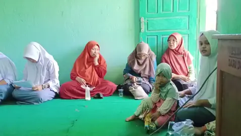 Kegiatan rutin Muhadhoroh Keputrian MAN 2 OKU Selatan. (Jum'at 12/9) Dengan adanya kegiatan ini, diharapkan lahir generasi muslimah yang berani menginspirasi, memiliki kecerdasan spiritual dan intelektual, serta siap berkontribusi positif di tengah masyarakat.