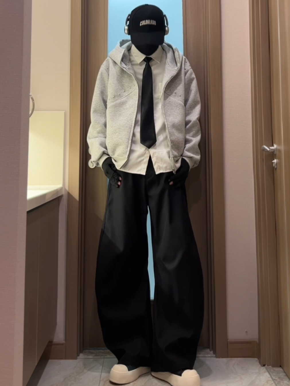 Mặc để trông thật ngầu, phong cách cơ bản không hề tầm thường #huongmettam #phongcachmuathu #cáchphốiquầnáo 