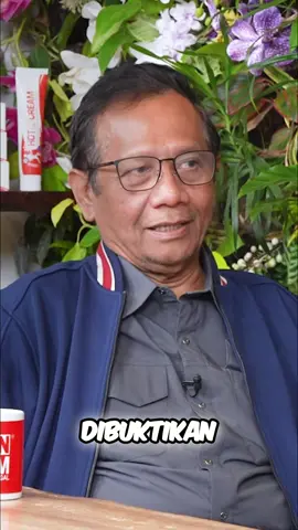 Analisis Kasus: Polisi & Opini Publik 👮‍♂️#podcast #dennysumargo #demo #fyp 