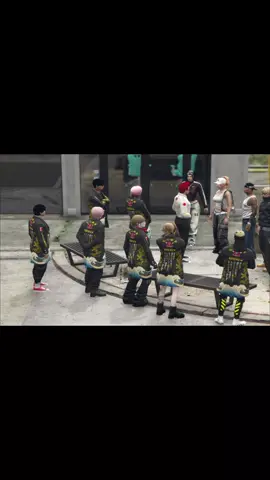 #fivemroleplay #lossantosrp #เทรนวันนี้  ยินดีต้อนรับสำหรับ เพื่อนๆที่อยากสวมบทบาท เเละร่วมสนุกด้วยกันน้ะครับ Kageken  คือบทบาทวัยรุ่นโตมัน ที่ชื่นชอบในวัฒธรรมของ Bosozoku  และเป็นกลุ่มเด็กแว๊นญี่ปุ่น ที่ชอบในความรุนเเรงเเละไม่เกรงกลัวต่อกฏหมาย