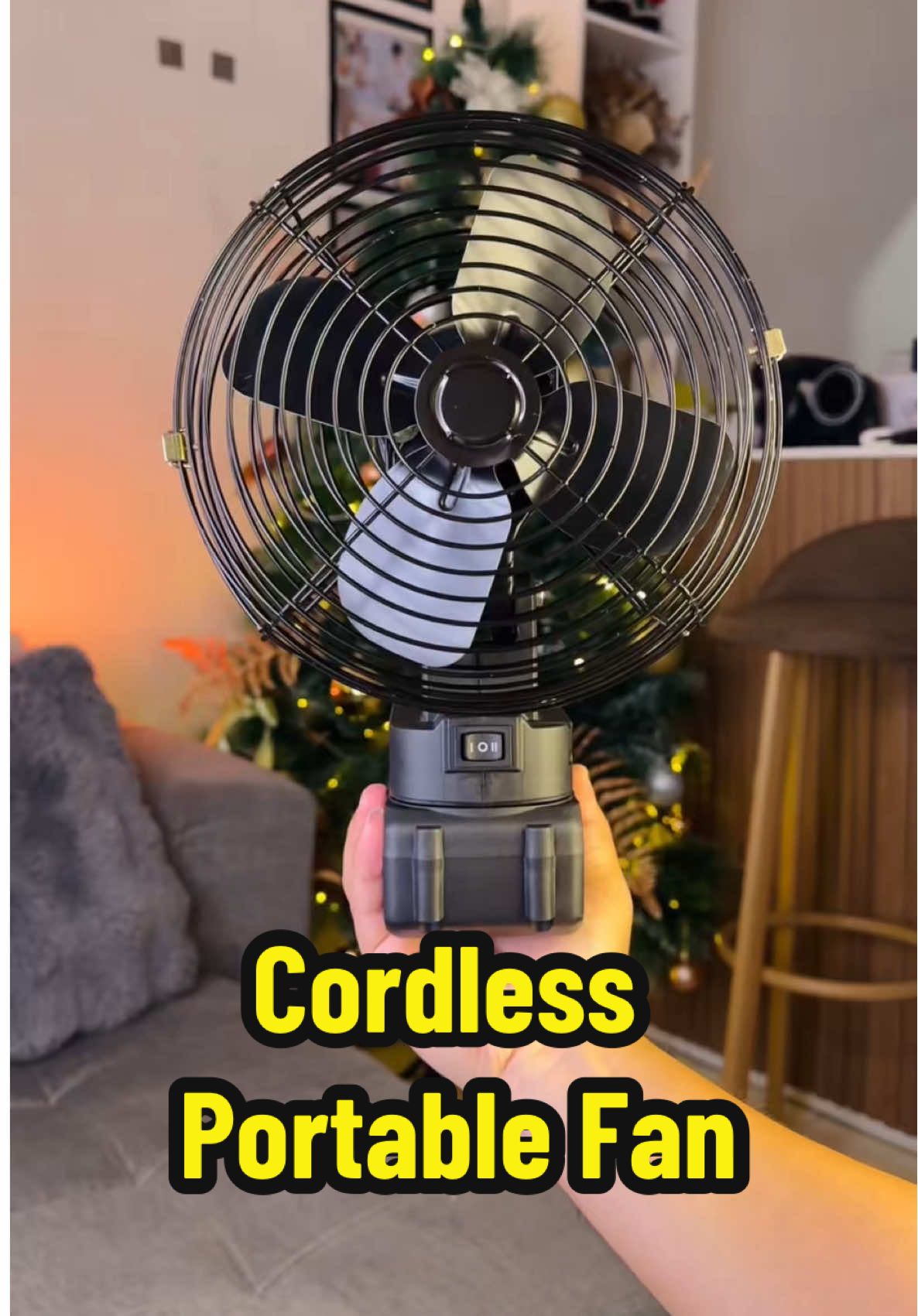 Replying to @Snowwhite Yes po tsaka useful 😊 #portablefan #wirelessfan #wireless #cordlessfan #electricfan 