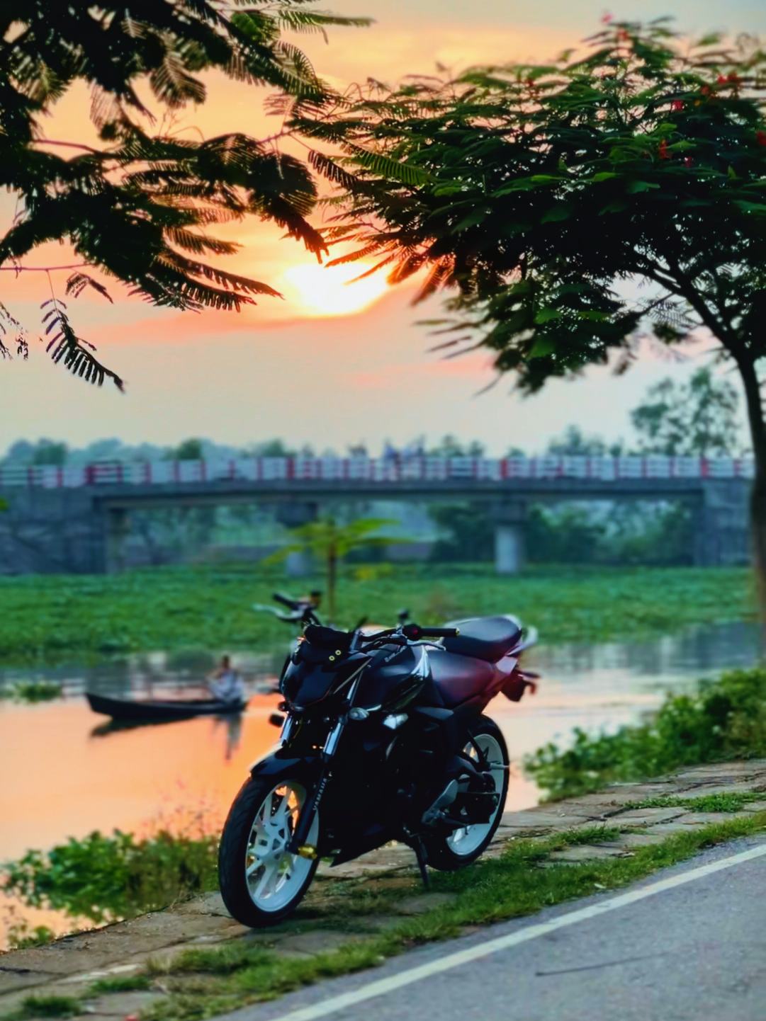 Emotions🖤😅 #foryou #foryoupage #fzsv2black #blackdiamond🔐❤️‍🔥 #bikelover @TikTok @TikTok Bangladesh 