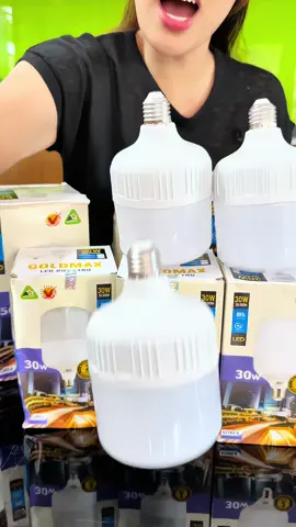 Combo 3 bóng giá tốt quá  #yenhoareview #xuhuong #bongdenled #bongdenled30w #bongdenledsieusang 
