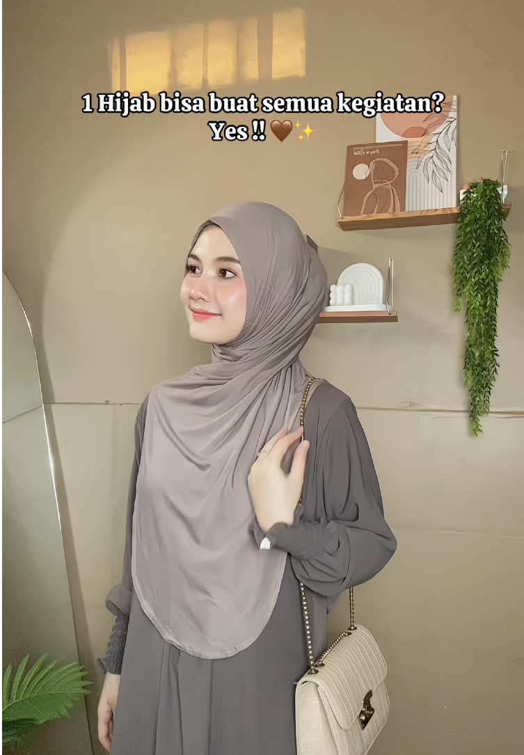 ✨ Hijab serbaguna = solusi anti ribet ✨ satu hijab yang bisa nemenin semua aktivitas kamu, dari formal sampe santai tetap cocok 🤍#hijab #hijabstyle #hijabinstan 