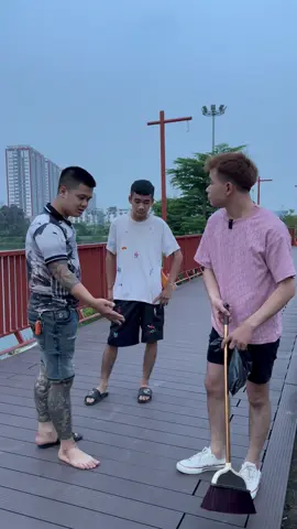 Anh trai ch êu p hải đúng ya ng hồ thứ t hiệc và cái kết #vietcg #haihuoc #reviewvui #funny #j4f #