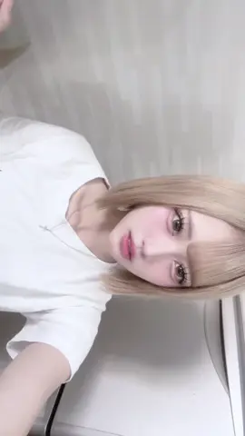 学校はじまって全然TikTok撮れない‬т т