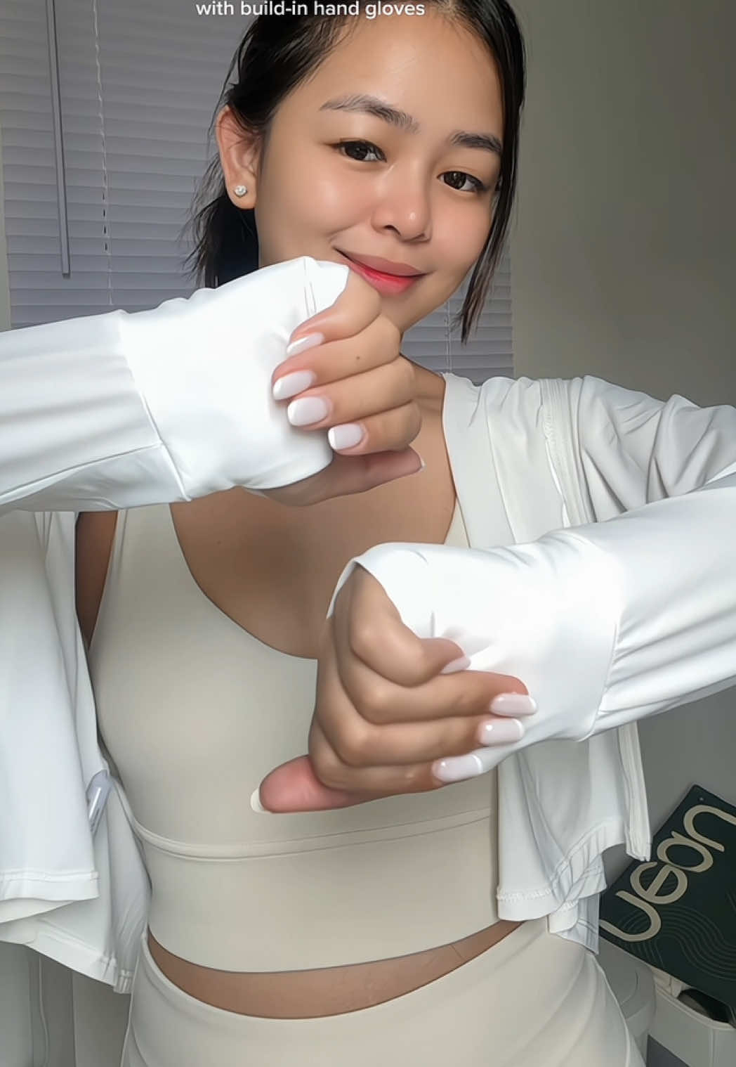 be sun-ready anytime 🌞 Stay protected, comfy & stylish with the NEAU Sun Protection Jacket! 🫶🏻 #Neau #neaujacket #sunprotectionjacket #jacketwithuvprotection #uvsunprotectionjacket 