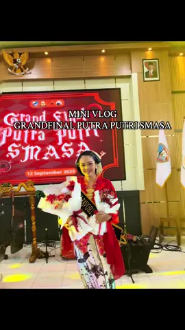 tidak ada satu hari saja dimana mama tidak bangga sama kamu. mama sering bertanya ke diri sendiri “am i deserve you?”. terimakasih karena tidak pernah berhenti untuk menggali potensi diri, bahkan ketika harus keluar dari zona nyaman. selamat, anak mama. u deserve the world 🥹❤️ #4u 