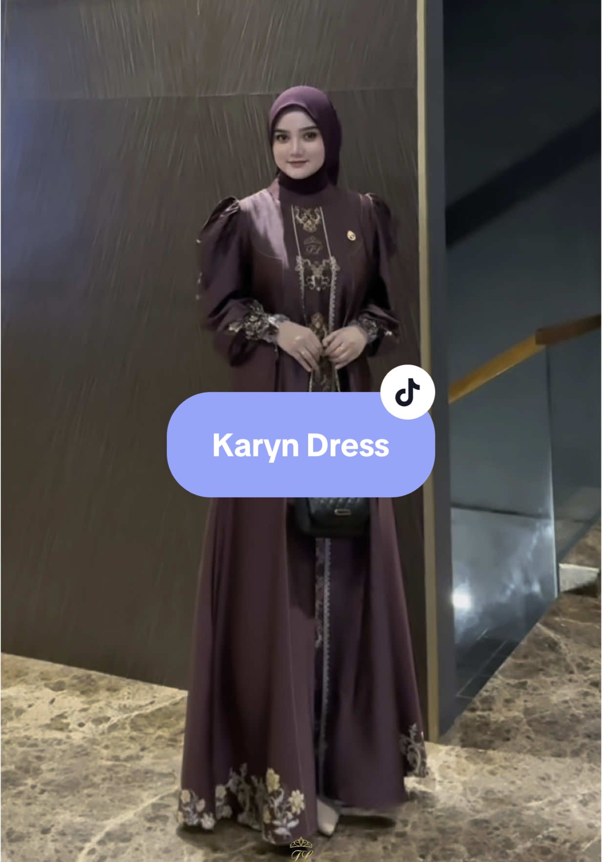 Warna burgundynya mewah poll😍🫶🏻 #farazlabel #gamiselegant #bestseller #fypシ゚viral🖤tiktok 