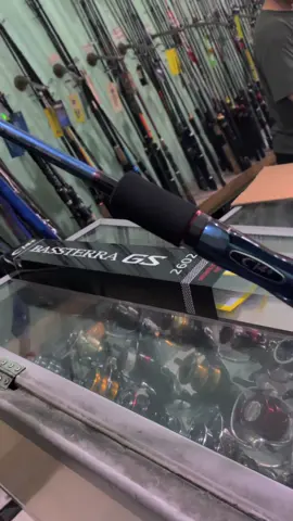 SHIMANO BASTERRA GS  joran yang wajib jadi incaran juragan semua 🔥 Dari joran, reel, sampai aksesoris mancing lengkap semua di sini! 📍 Toko Aneka Pancing Ciledug Tanah seratus (samping pom bensin tanah seratus) 📍Toko Aneka Pancing Ciledug Larangan (Sebrang MCD Larangan) 🎥 Follow terus biar gak ketinggalan review & promo terbaru! Untuk konsultasi dan pemesanan bisa melalui WA :0895391482888