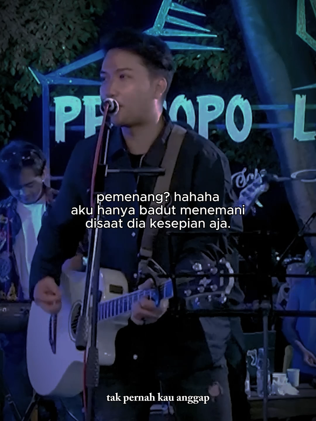 Badut @trisuakaofficial_ @rickyfebriansyah20 #musisijogjaproject #fyp #MusikDiTikTok #jogja
