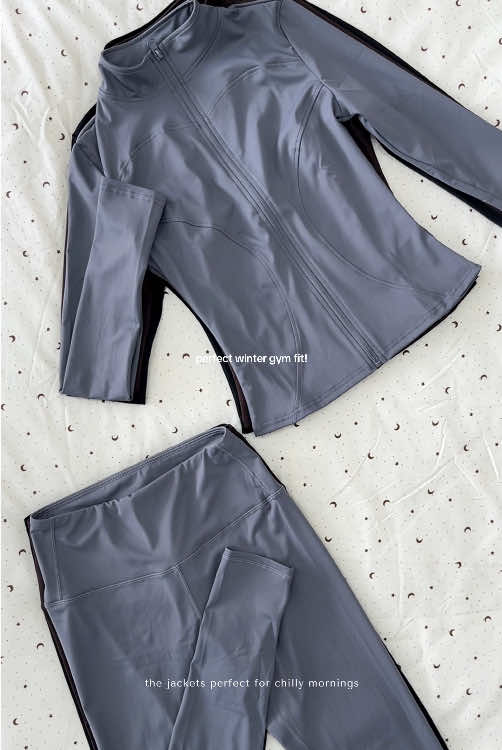 OBSESSED with my new gym set!  So comfy and warm, I never wanna take it off. Perfect for fall runs! 🍁#gymfit #jumpsuit #gym #sportswear #tiktokshop