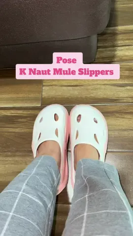 Sobrang Sleek ang design napaka komportable suutin. Pose K Naut Mule Slippers.  #poseknaut  #mulesandals  #posesandals  #poseslippers  #pose 