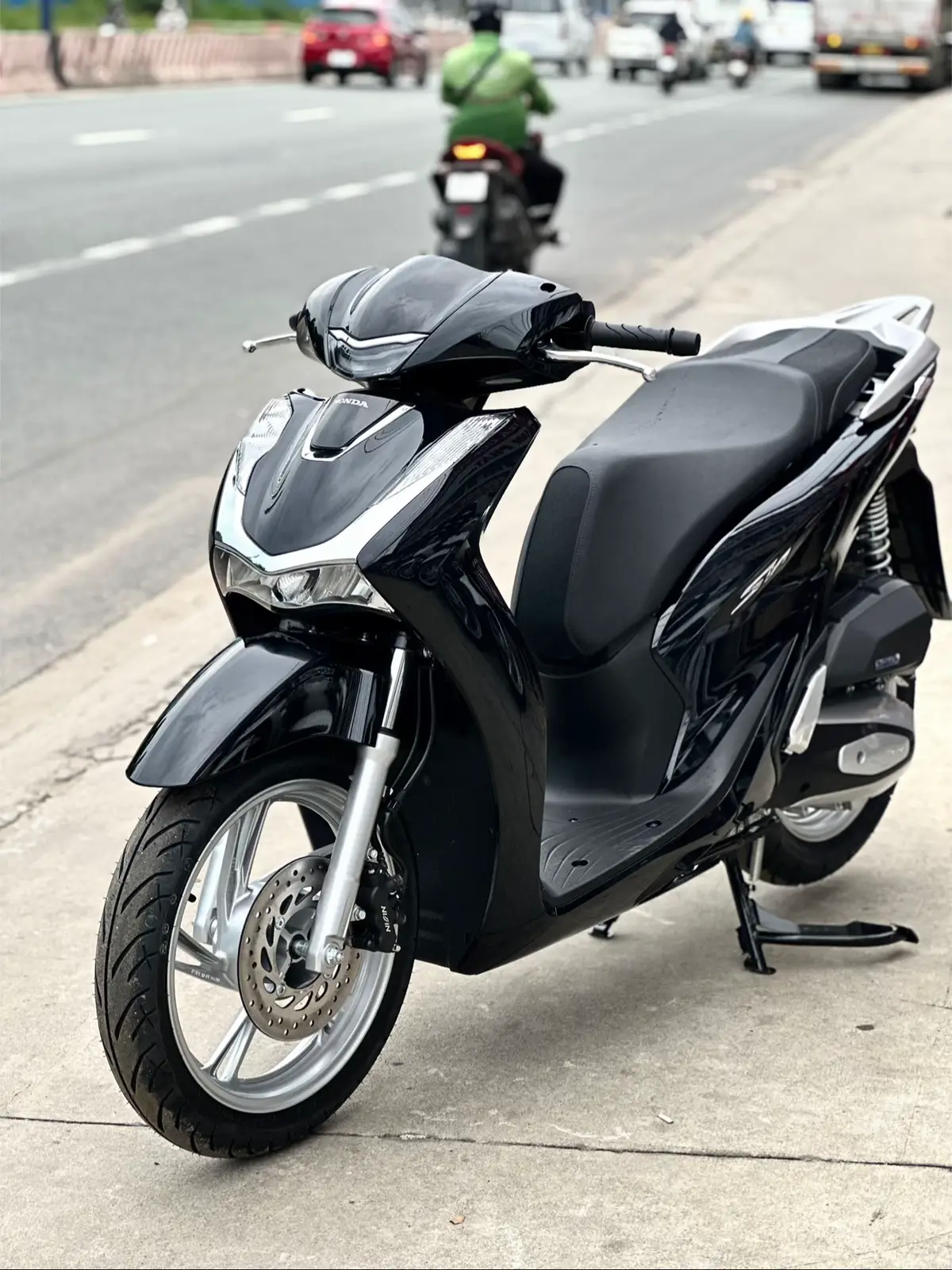 Chỉ với 7🍠 và CCCD đủ 18 tuổi trở lên, đặt lịch hẹn trước giảm 1-3🍠 và combo quà tặng 7.500.000₫ ☎️ LH: 0332.810.207 nhận ưu đãi ✅#sh #sh125 #sh125i #quynhnhuxemaygiare #LearnOnTikTok 