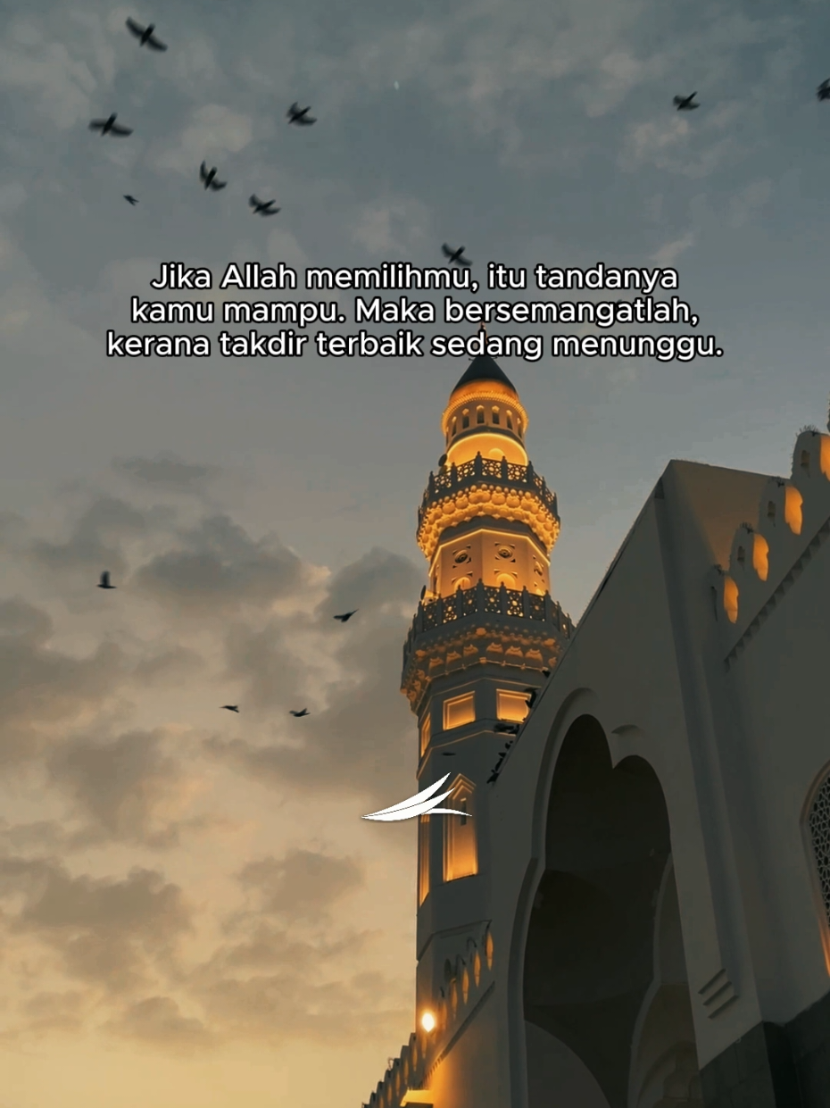 Jika Allah memilihmu, itu tandanya kamu. Maka bersemangatlah kerana takdir terbaik sedang menunggu.   #azzuhatravel #madinah #makkah #haji #umrah #fyp