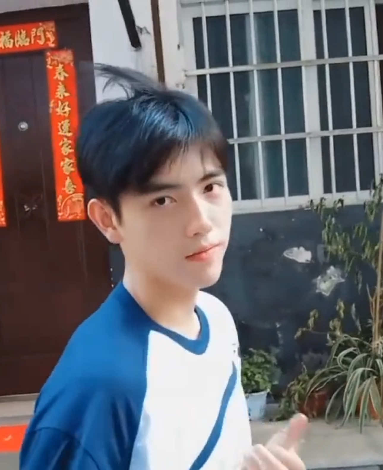 Mỗi một khoảnh khắc dù khiến ta đau đớn mỗi khi nhìn lại nhưng cũng đủ cho ta thấy ta đã cố gắng cỡ nào để vượt qua..🫠🫠🫠 #TrầnPhiVũ #chenfeiyu #arthurchenfeiyu陈飞宇 #ChenFeiyu #chenfeiyu_arthurchen 