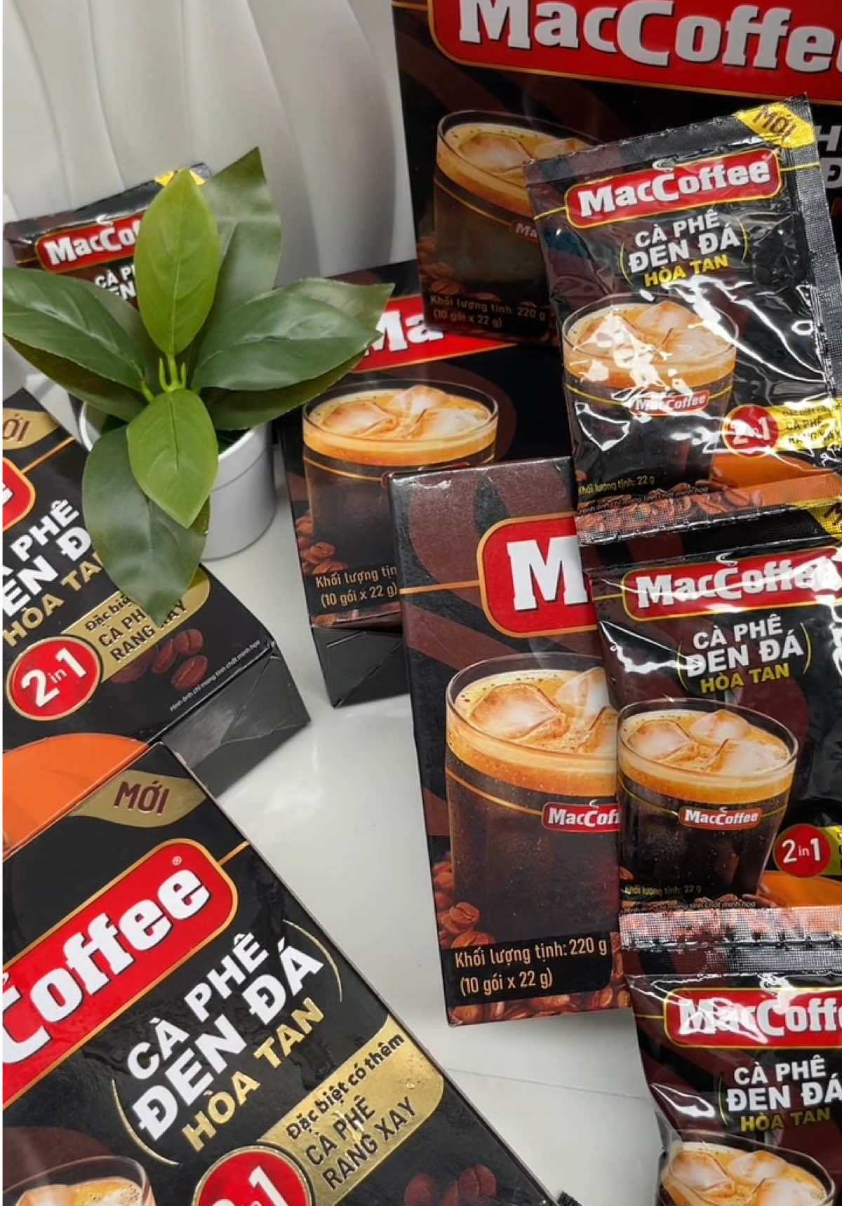Combo 50 gói cà phê đen đang có giá tốt #maccoffee #caphepho #caphedenhoatan #caphe  @Lý Ngọc Gia Dụng 