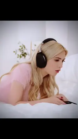 #UK #London #BritishCelebrities #RoyalFamily #PrinceHarry #MeghanMarkle #BritishCulture #Adele #EdSheeran #England #France #Paris #FrenchCelebrities #EiffelTower #FrenchStyle #FrenchMusic #Mbappe #Zidane #FrenchVibes #Russia #Moscow #Putin #RussianCulture #RussianMusic #SlavicBeauty #RussiaToday #EasternEurope #RussianStars #USA #Hollywood #AmericanCelebrities #TaylorSwift #SelenaGomez #JustinBieber #Beyonce #BillieEilish #ElonMusk #LosAngeles #nyc