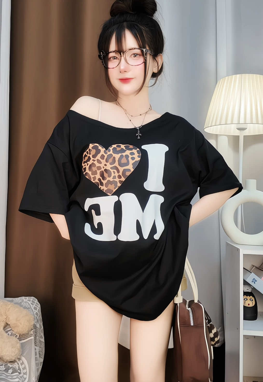 เสื้อยืดปาดไหล่เก๋ๆ 🖤🤎____________________________ #เสื้อยืด #เสื้อปาดไหล่ #เสื้อแขนสั้น 