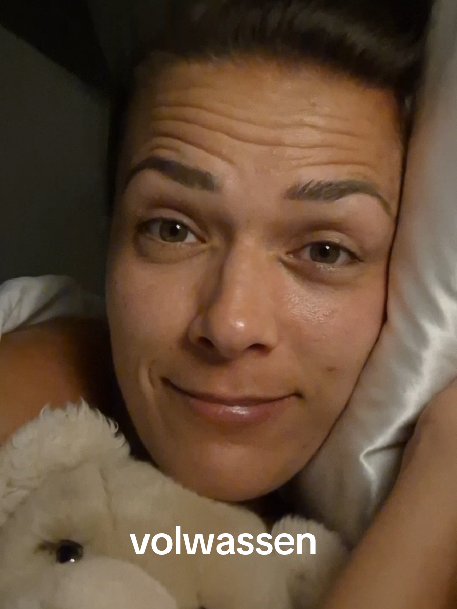 zou elke millenial zich zo voelen? en gaat dit ooit over? hahaha voel me oud 👵🏽 #millenial #volwassen #volwassenworden #pubers #kinderen 