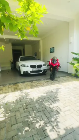 🇩🇪&🇮🇹🥹❤️‍🔥#bmw #ducativ4s #panigalev4s #suparlegera #bmwcar 