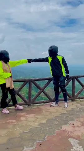 বুকের বাম পাশে রেখে দিও আমায়, পৃথিবীতে যত ভালোবাসা আছে এনে দিবো তোমায়..!❤️‍🩹🤕 #foryou #tiktok #bdtiktokofficial #foryoupage #viralvideo 