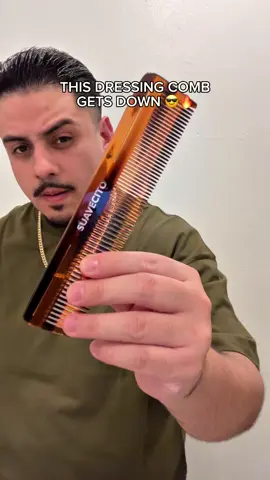 Suavecito coming through with this comb 🔥🔥😎 #comb #tiktokshopcreatorpicks #hairstyle #suavecito #spotlightfinds 