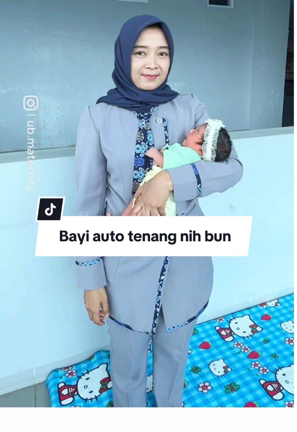Siapa nih yang udah pernah cobain gendong tiger on tree kayak divideo diatas?? 🙌 Tenyata ini cara ampuh lho buat bayi gak rewel lagi. Yuk bunda cobain 😉 #bayibarulahir #bumil #gendonganbayi 
