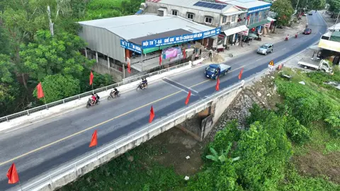 ☁️ Mây đen không che nổi những tia sáng hy vọng. #djimavic3#quyhop 