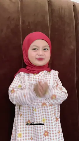 Masyaallahtabarakallah😍🥰 Belajar menariii😍