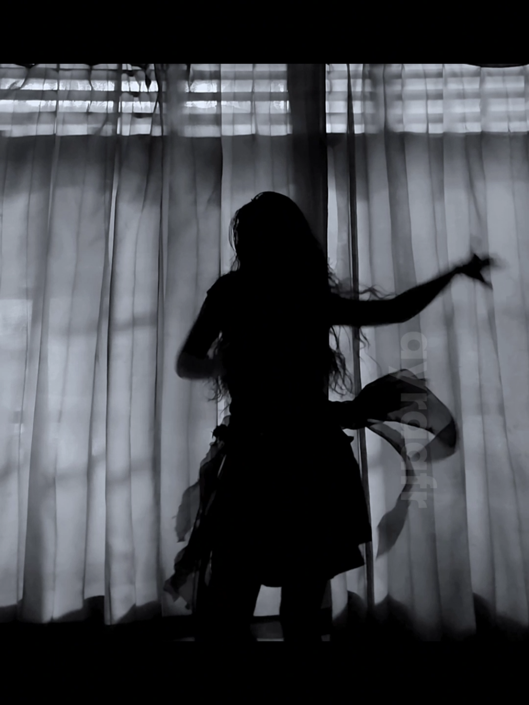 Hands up, Gabriela. I'm not a ballroom dancer, but this dance… OMG, it's so addictive! #gabriela #katseye 