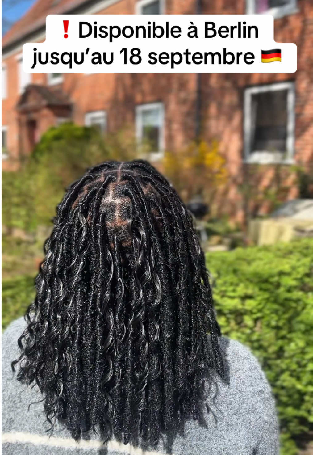 Prenez rdv les filles ❤️❤️ ❗️les ongles c’est à 15€ Parcque je me forme encore !#CapCut #berlin #tiktokallemagne🇩🇪 #pourtoii #braidstyles 