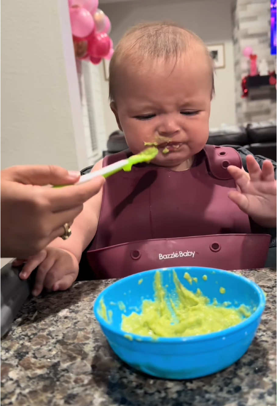 When a baby reacts to food they don’t like to eat #LanguageLearning #babytok#babiesoftiktok #babytiktok #babyfood#babiesvideos #usa
