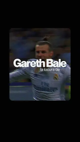 La diferencia entre un loco y un genio es que el genio identifica el límite de su locura. En el caso de Gareth Bale su locura lo llevó a desaparecer y a no mantener su nivel. Las lesiones y su carácter lo apartaron del éxito y su sombra oscureció su final, a pesar de que todos sabíamos que podía dar más. Es un caso de remordimiento por el potencial desperdiciado de un tipo que ignoró el balón demasiado rápido. #locura #garethbale #bale #realmadrid #lesiones 